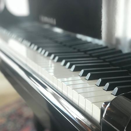 Grand Hotel Palace Марсала Екстер'єр фото Piano keys